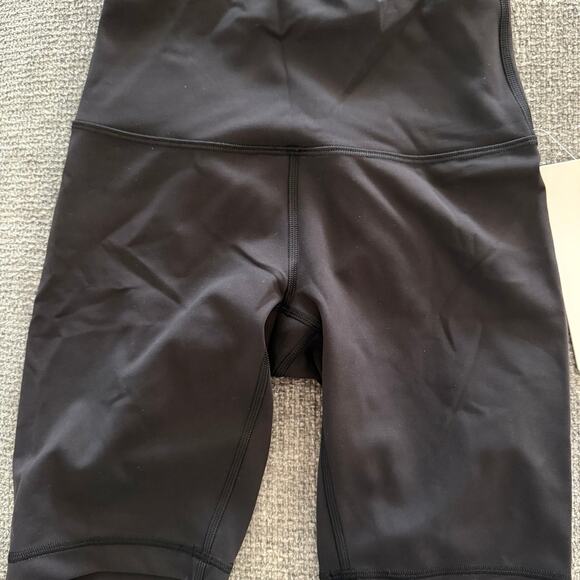 Lululemon Wunder Train Align 8” Inch Short-Black 4 - Picture 2 of 7